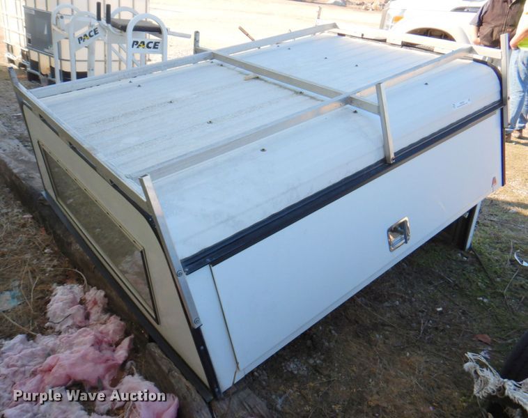 image for item IH9220 Leer topper