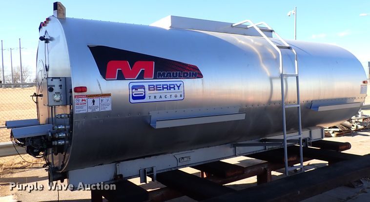 image for item IH9553 2019 Mauldin MPS 3500  oil distributor bed