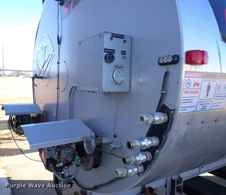 image for item IH9553 2019 Mauldin MPS 3500  oil distributor bed