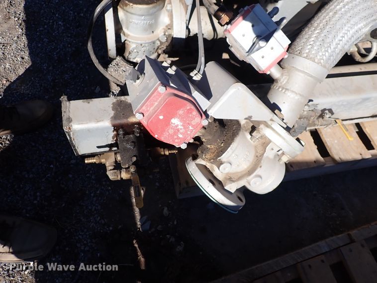 image for item IH9553 2019 Mauldin MPS 3500  oil distributor bed