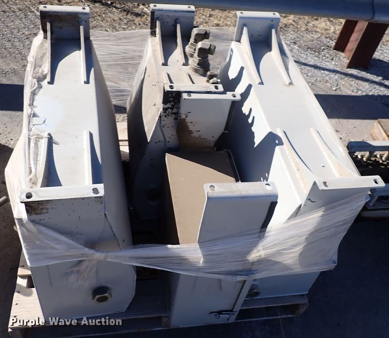 image for item IH9553 2019 Mauldin MPS 3500  oil distributor bed