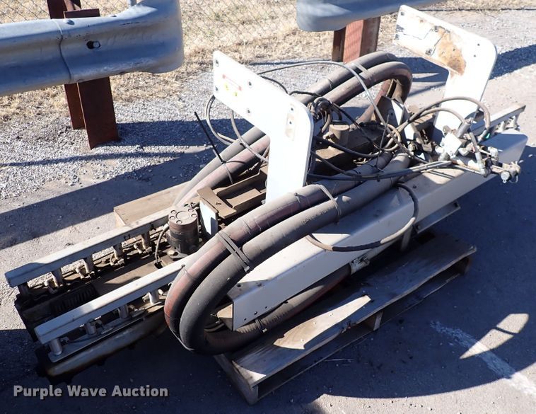 image for item IH9553 2019 Mauldin MPS 3500  oil distributor bed