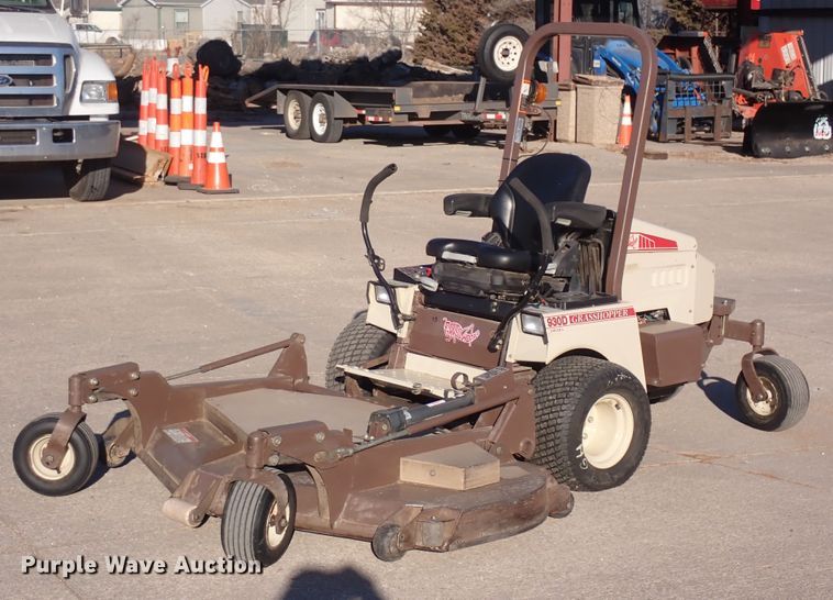 image for item IH9604 Grasshopper 930D  ZTR lawn mower