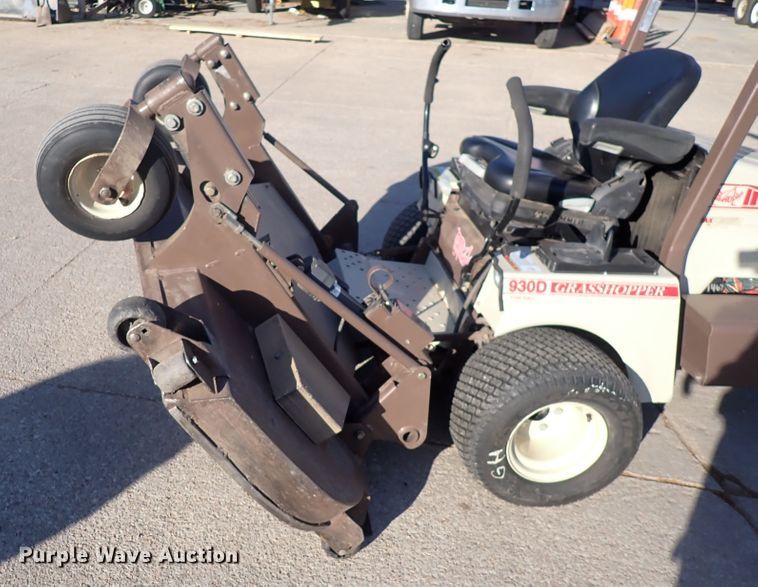 image for item IH9604 Grasshopper 930D  ZTR lawn mower