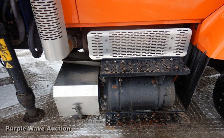 image for item IM9779 2012 International WorkStar 7400  crane truck