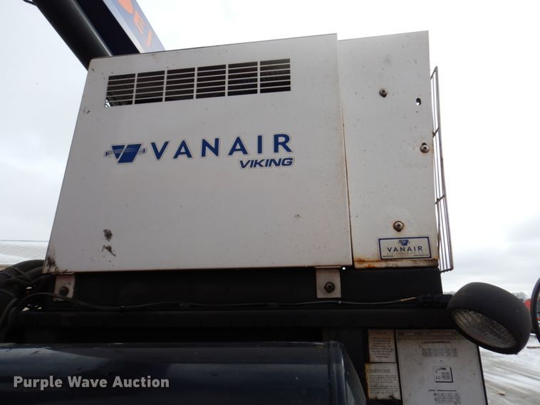 image for item IM9779 2012 International WorkStar 7400  crane truck