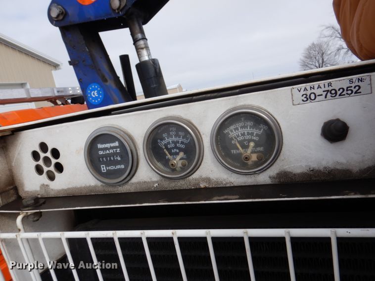 image for item IM9779 2012 International WorkStar 7400  crane truck