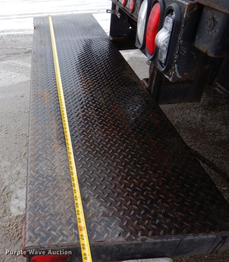 image for item IM9779 2012 International WorkStar 7400  crane truck