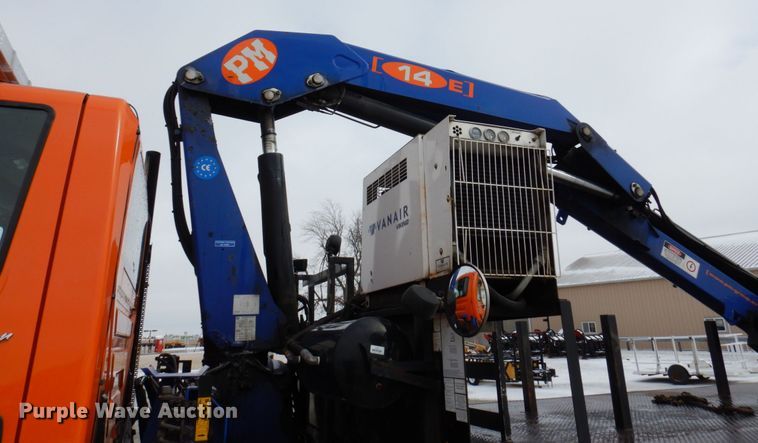 image for item IM9779 2012 International WorkStar 7400  crane truck