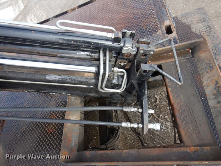 image for item IM9779 2012 International WorkStar 7400  crane truck