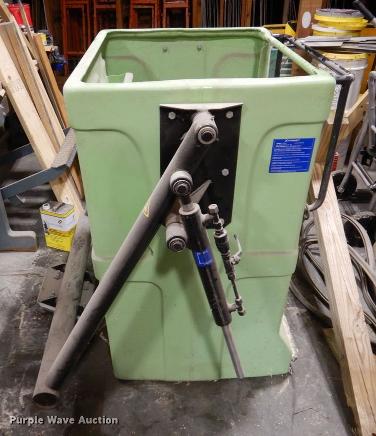 image for item IM9779 2012 International WorkStar 7400  crane truck