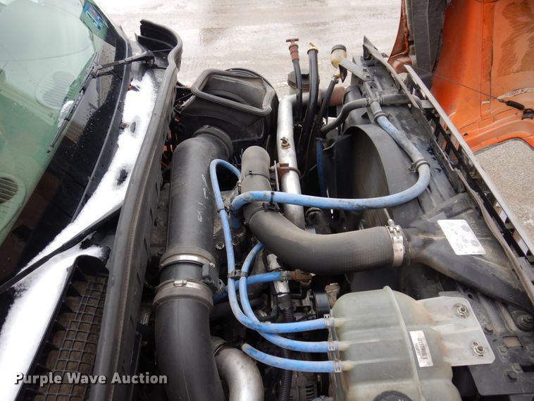 image for item IM9779 2012 International WorkStar 7400  crane truck