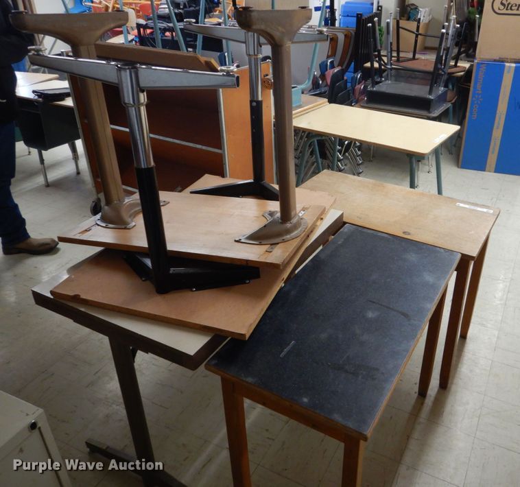 image for item IU9788 (5) desks