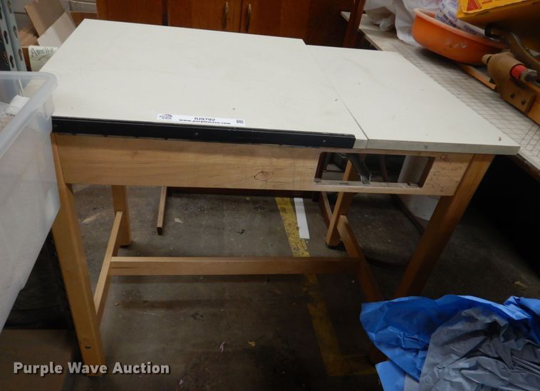 image for item IU9792 Furniture