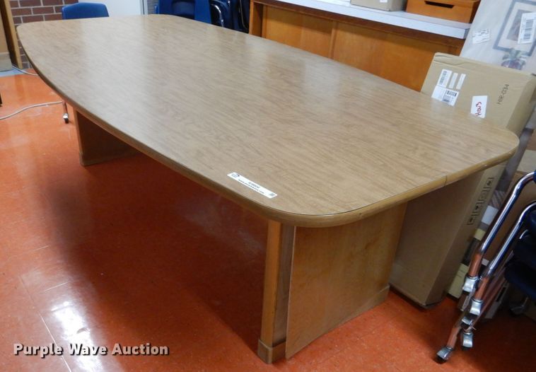 image for item IU9804 Conference table