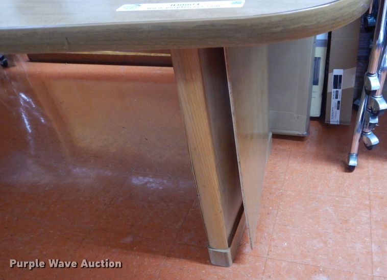 image for item IU9804 Conference table