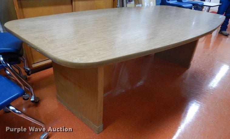 image for item IU9804 Conference table