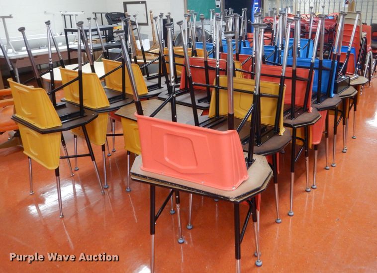 image for item IU9805 (40) desks