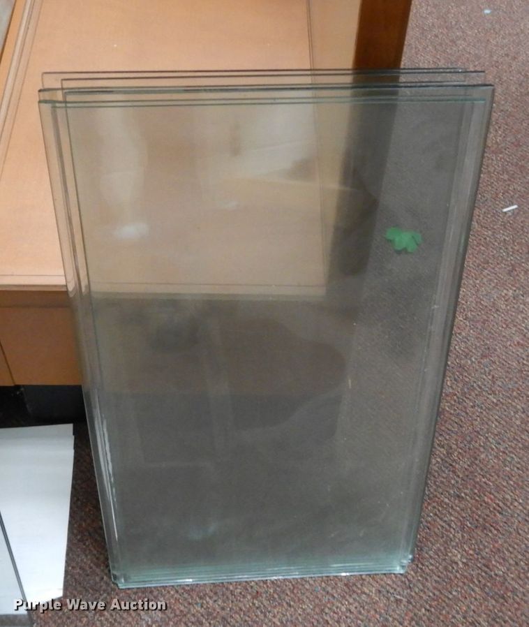 image for item IU9808 (3) trophy cases