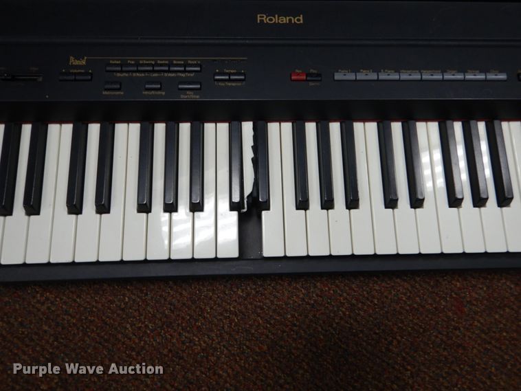 image for item IU9809 Music equipment