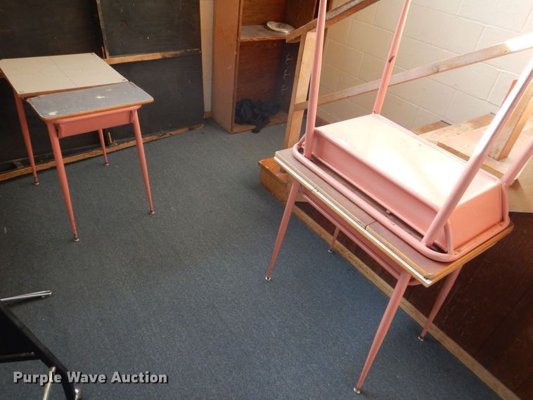 image for item IU9817 (3) graphing desks