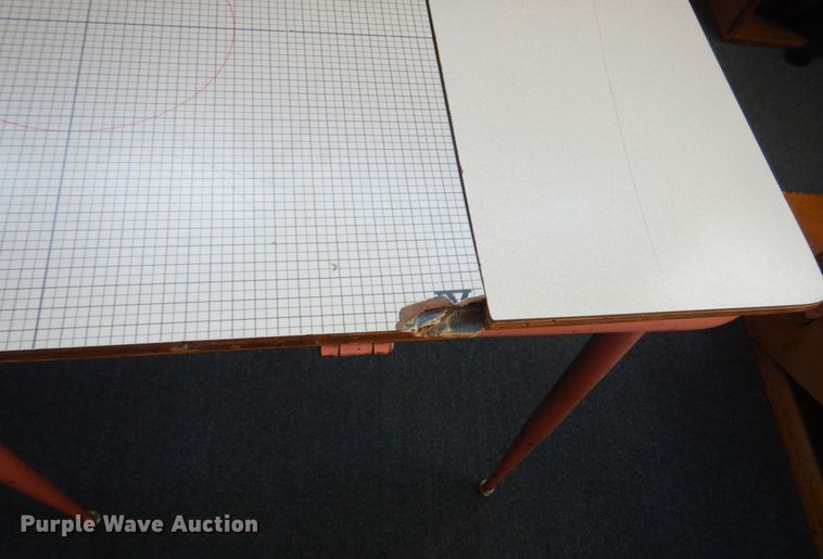 image for item IU9817 (3) graphing desks