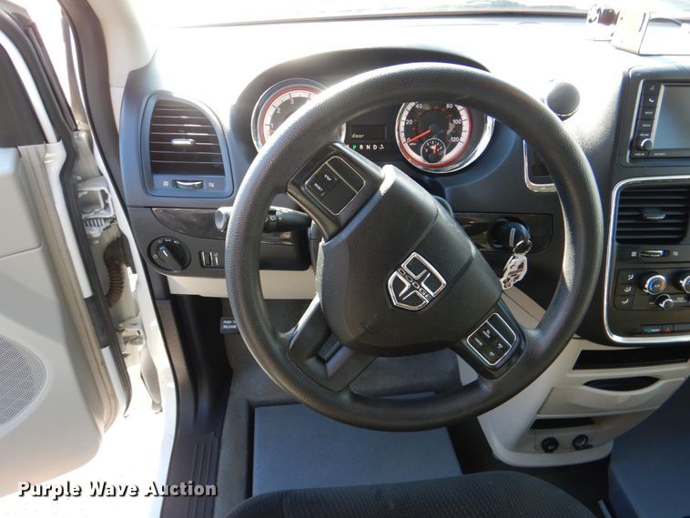 image for item JD9444 2017 Dodge Grand Caravan  handicap accessible van