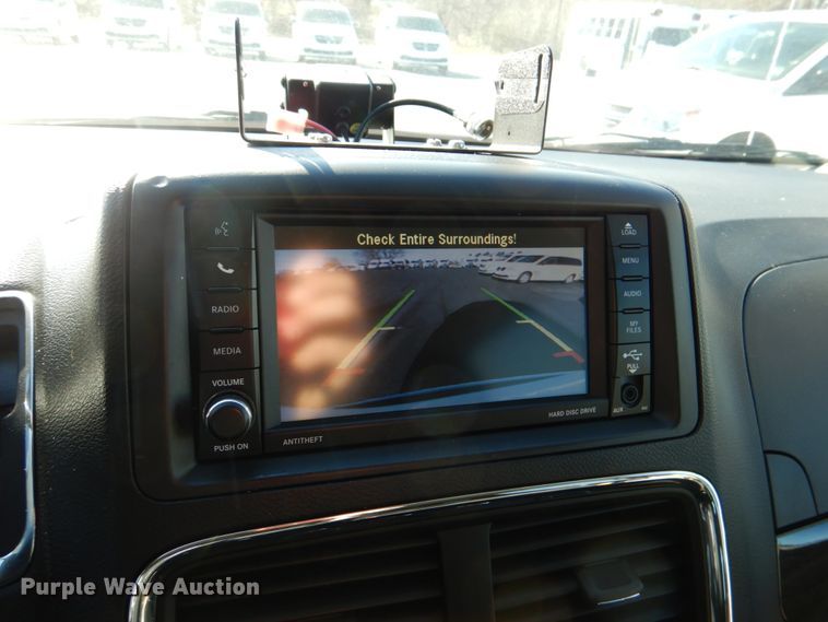 image for item JD9444 2017 Dodge Grand Caravan  handicap accessible van