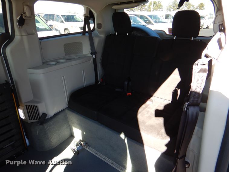 image for item JD9444 2017 Dodge Grand Caravan  handicap accessible van