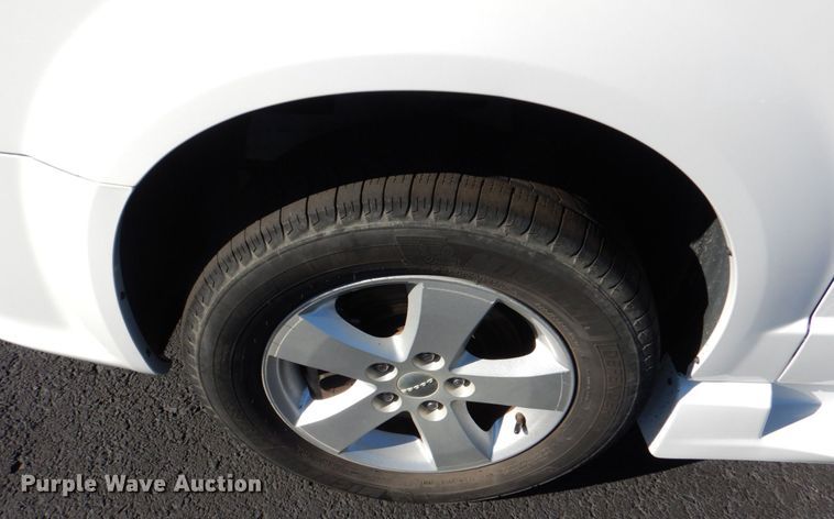 image for item JD9444 2017 Dodge Grand Caravan  handicap accessible van