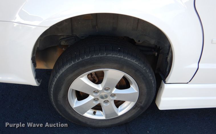 image for item JD9444 2017 Dodge Grand Caravan  handicap accessible van