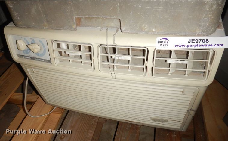 image for item JE9708 (2) AC units