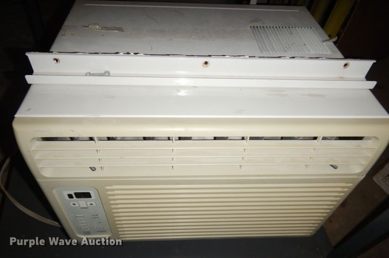 image for item JE9708 (2) AC units