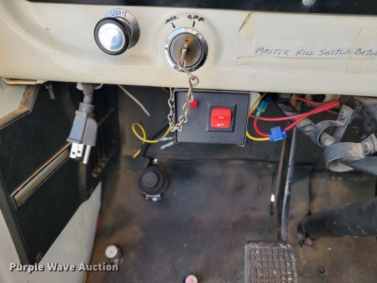 image for item JE9911 1974 Ford F600  pumper fire truck