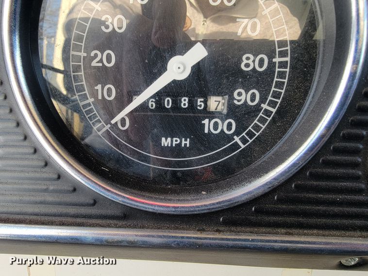 image for item JE9911 1974 Ford F600  pumper fire truck