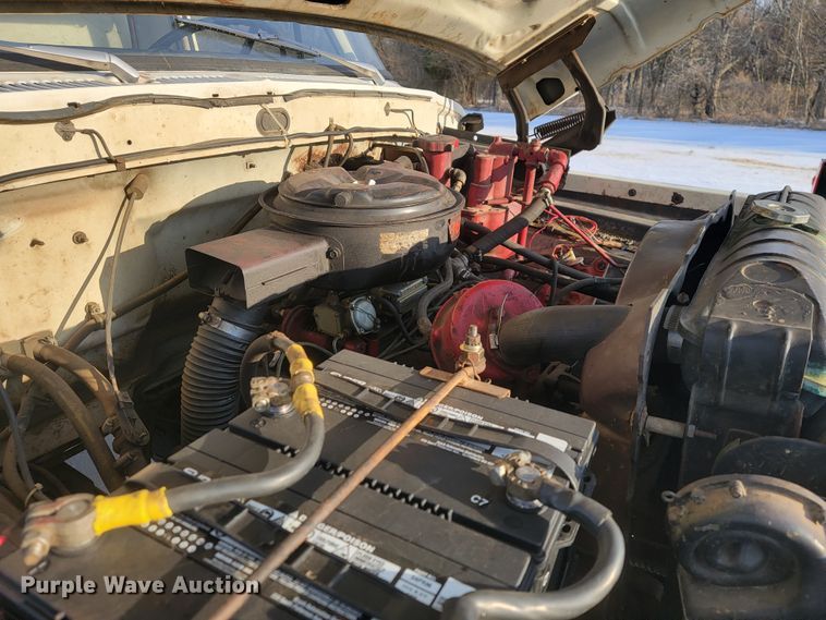 image for item JE9911 1974 Ford F600  pumper fire truck