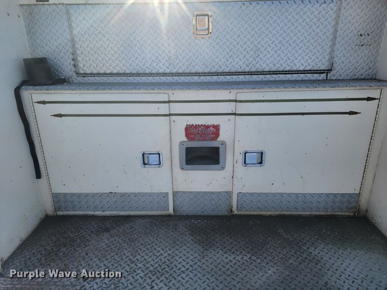 image for item JE9911 1974 Ford F600  pumper fire truck