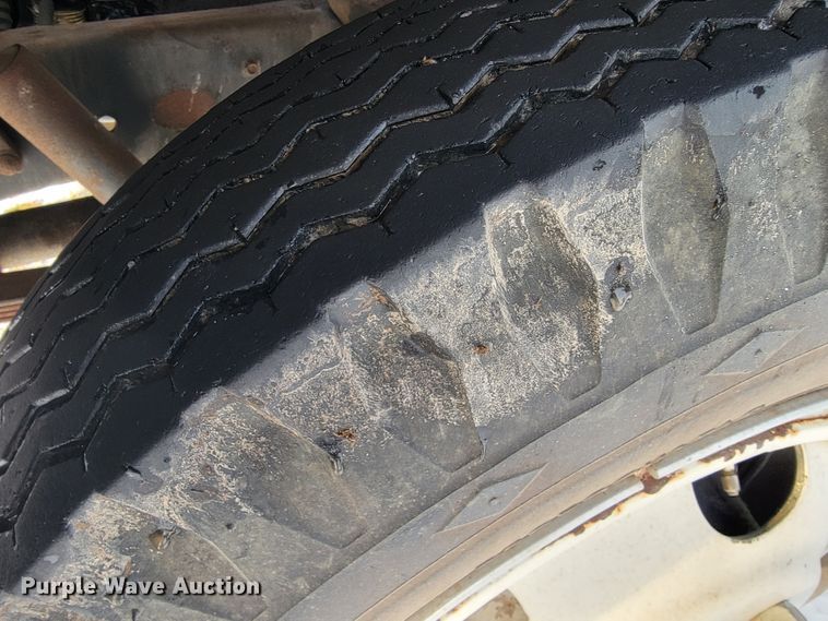 image for item JE9911 1974 Ford F600  pumper fire truck