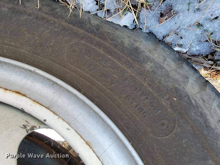 image for item JE9911 1974 Ford F600  pumper fire truck