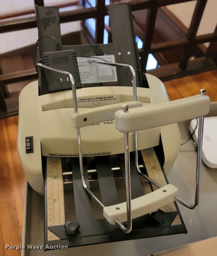 image for item JE9920 Office supplies and equipment