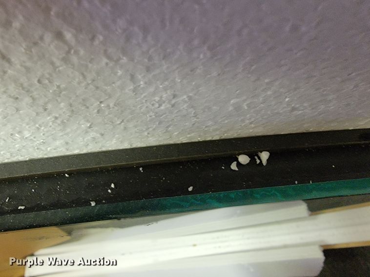 image for item JE9921 (7) half circle window panes