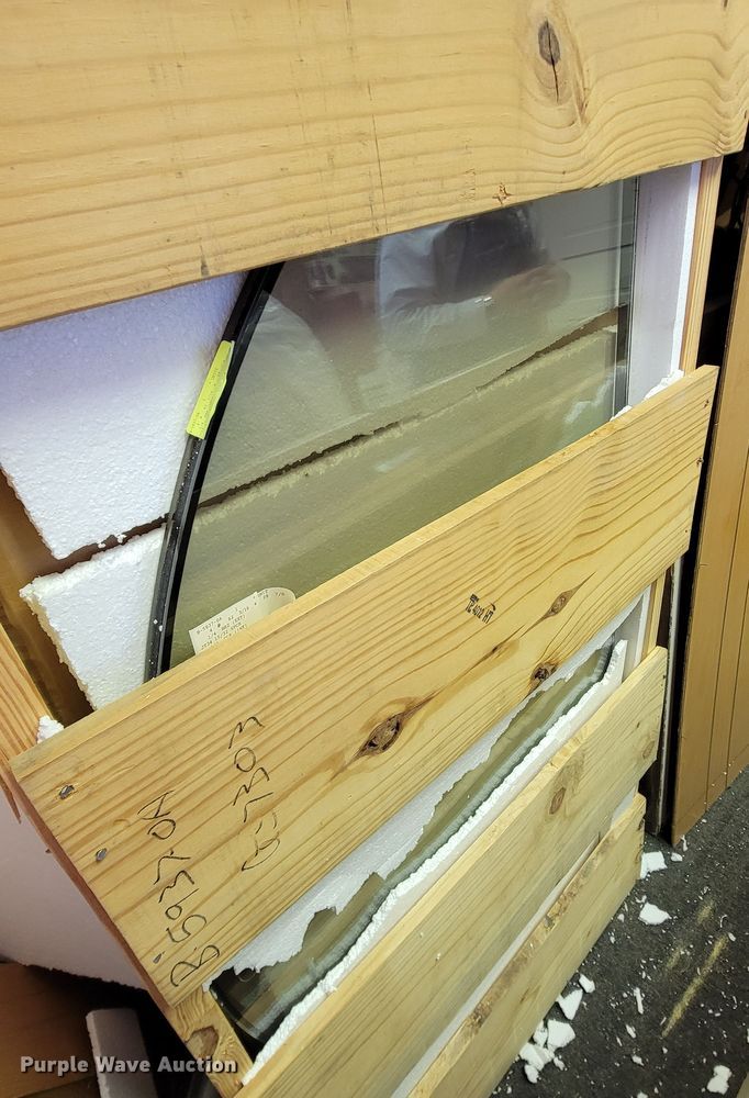 image for item JE9921 (7) half circle window panes