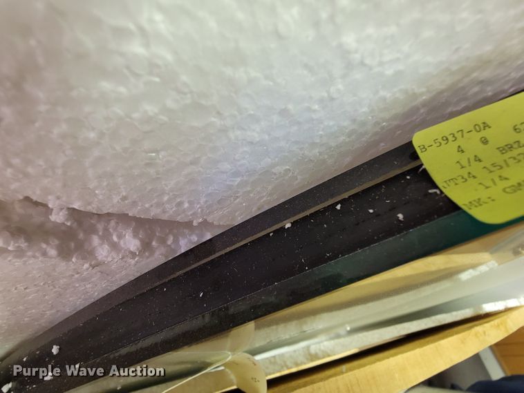 image for item JE9921 (7) half circle window panes