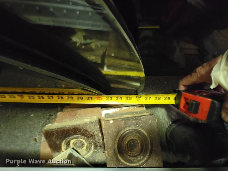 image for item JE9921 (7) half circle window panes