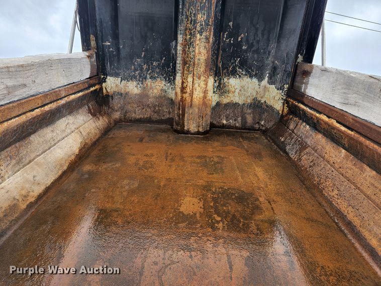 image for item JG9195 2013 International 7400  dump truck