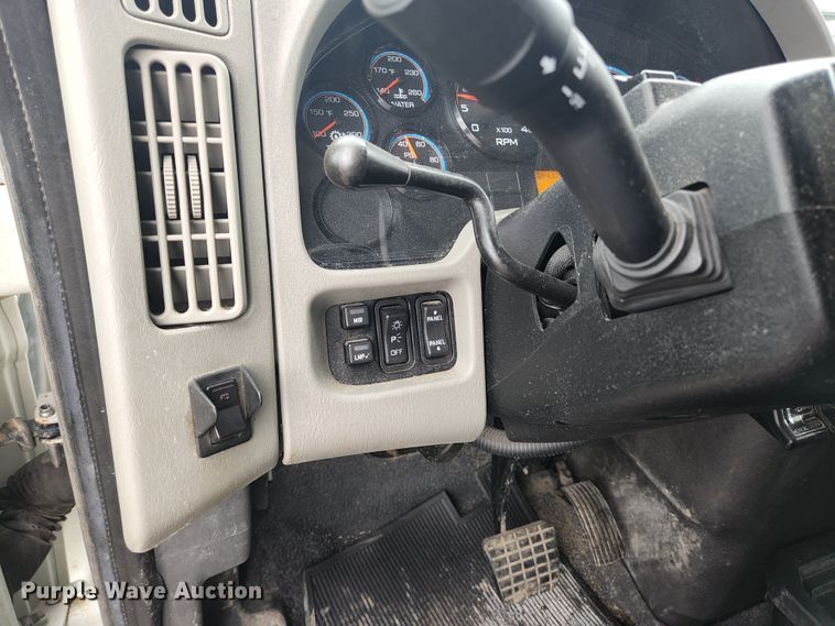 image for item JG9195 2013 International 7400  dump truck