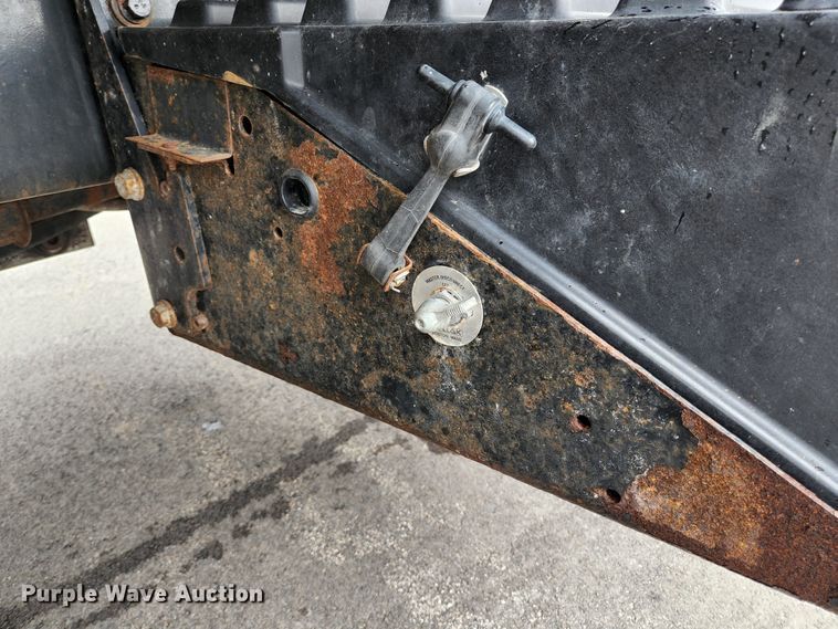 image for item JG9195 2013 International 7400  dump truck