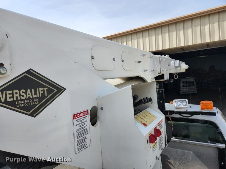 image for item JG9197 2008 Ford F550 Super Duty XL  bucket truck