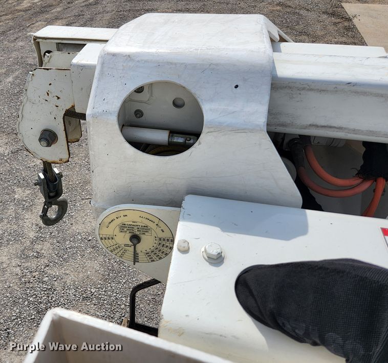 image for item JG9197 2008 Ford F550 Super Duty XL  bucket truck