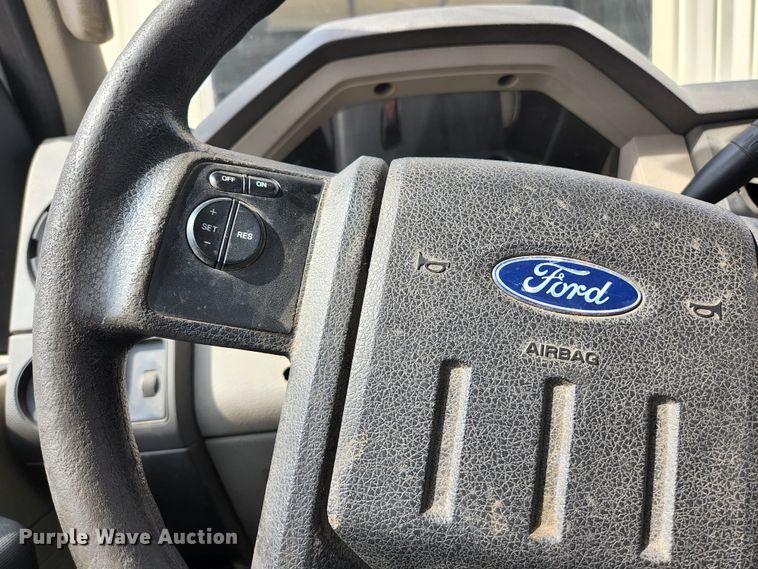 image for item JG9197 2008 Ford F550 Super Duty XL  bucket truck